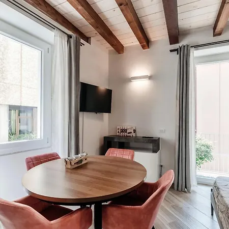 Casa Del Cortiletto 아파트 *
