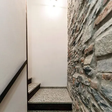 Casa Del Cortiletto 코모