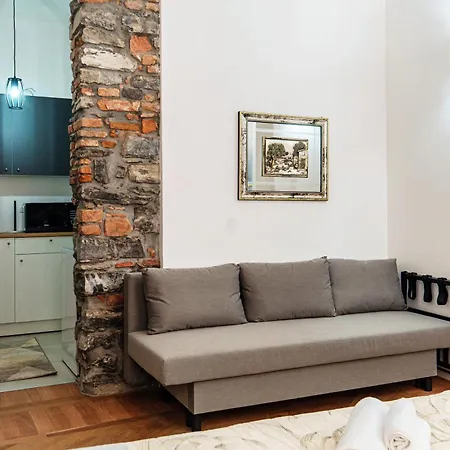 Casa Del Cortiletto 코모